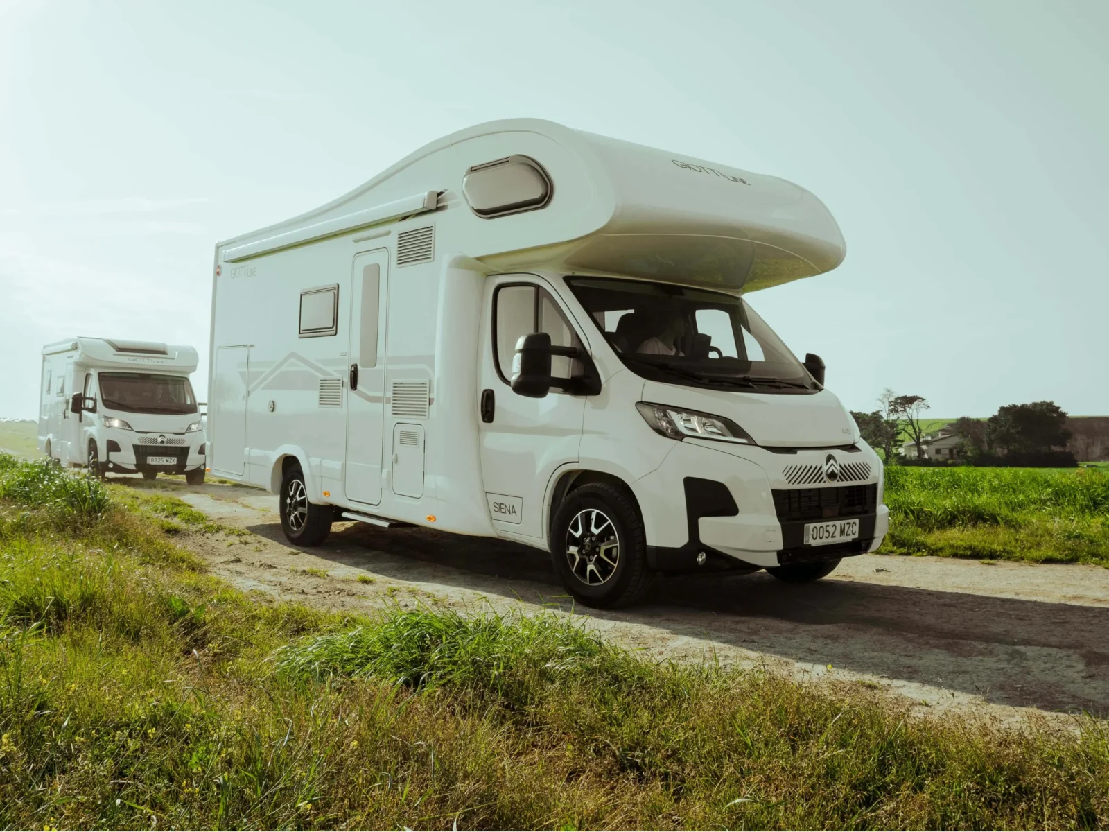 Exterior Alquiler de autocaravanas en cantabria Siena 440